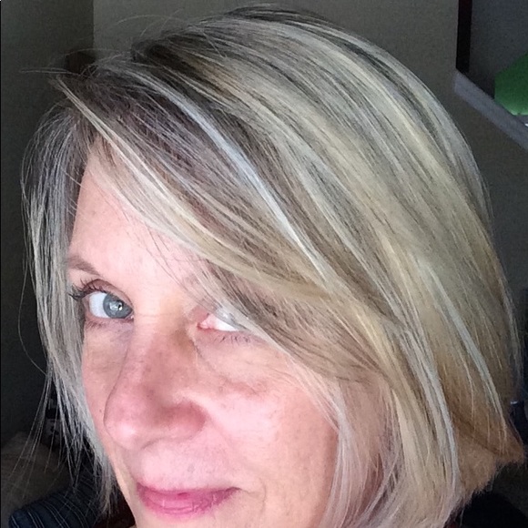 Meet your Posher, Beverly - Picture 1 of 1